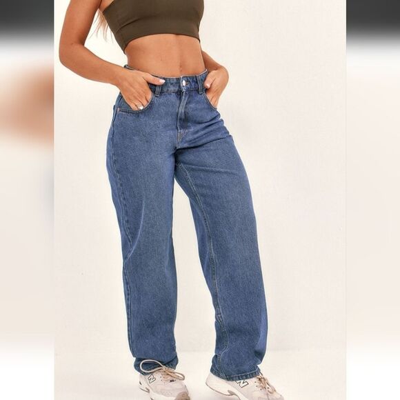 NWT PRETTYLITTLETHING Indigo Blue Wash High Rise Boyfriend Jeans - Picture 3 of 6